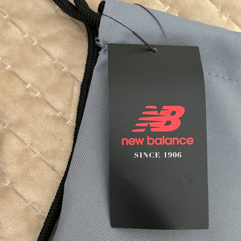 New Balance Gray Drawstring Backpack - Picture 4 of 4